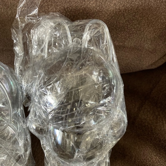 NWTS Clear Display Case Doll 2 - Picture 5 of 8